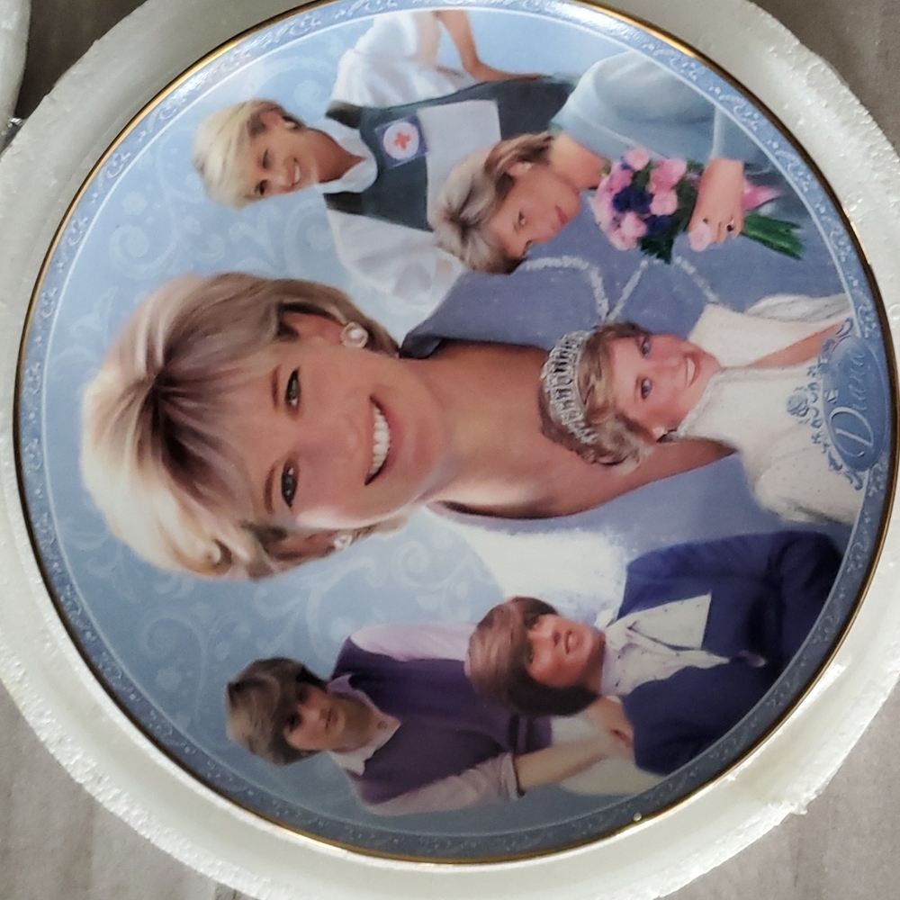 The Danbury Mint "Diana" Plate